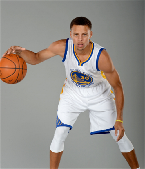 基德：球队非常需要莱夫利，希望他能早日明确治疗方案