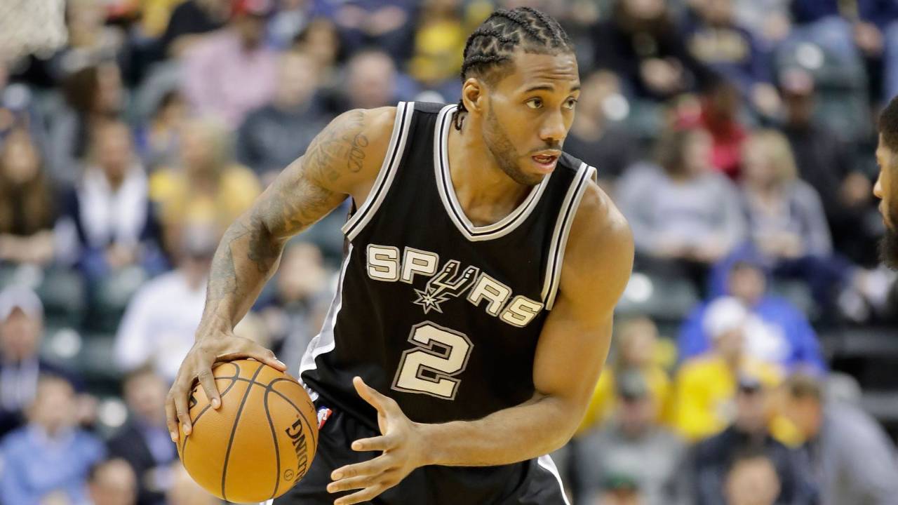 潘威伦登板再获掌声