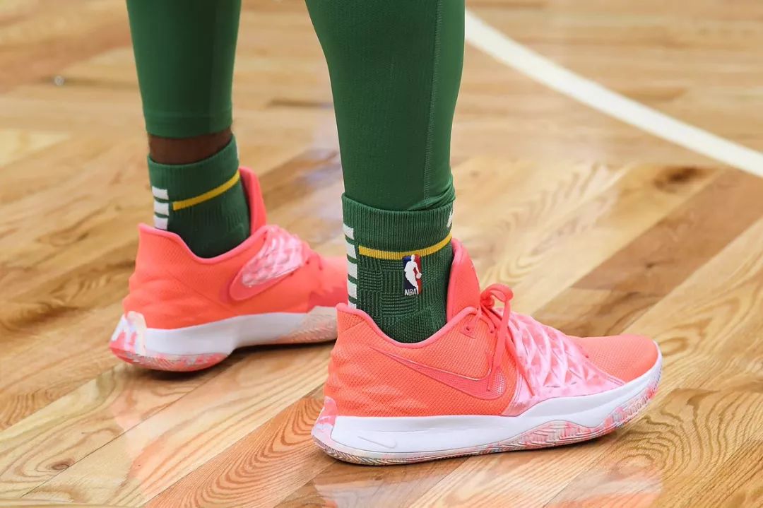 棒球与财富管理解析大联盟球员延迟付款合同背后的税务优惠