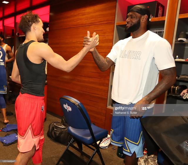 替补登场帮助球队锁定胜局，萨卡：无论谁上都是团队的一部分