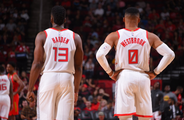 邓弗里斯：希望两到三周内复出，我们的球队就像一个大家庭